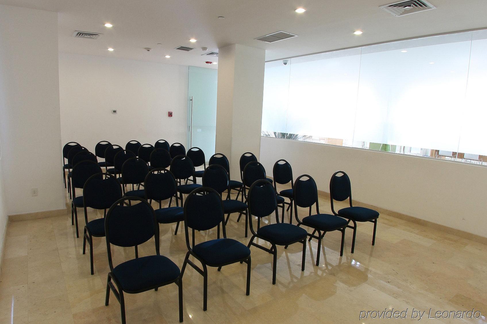 One Culiacan Forum Esterno foto