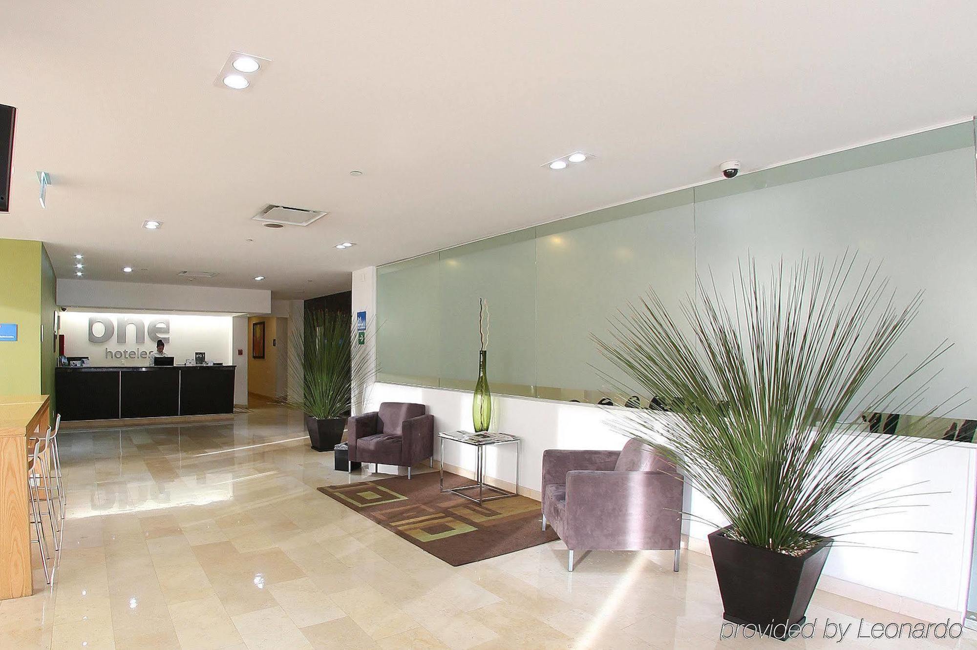 One Culiacan Forum Interno foto